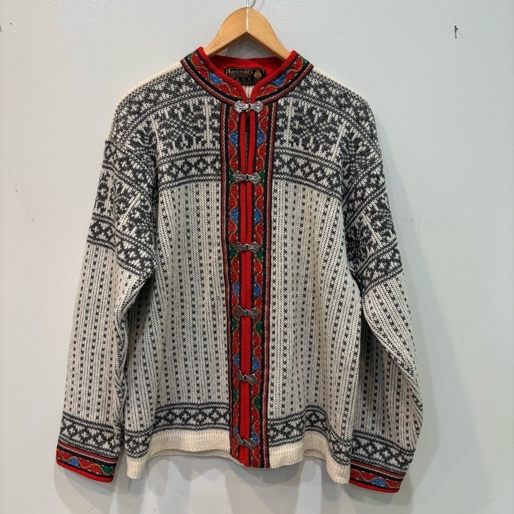 Vintage Nordstrikk Wool Clasp Sweater Cardigan Unisex Women’s (46) Men’s ( 52 )